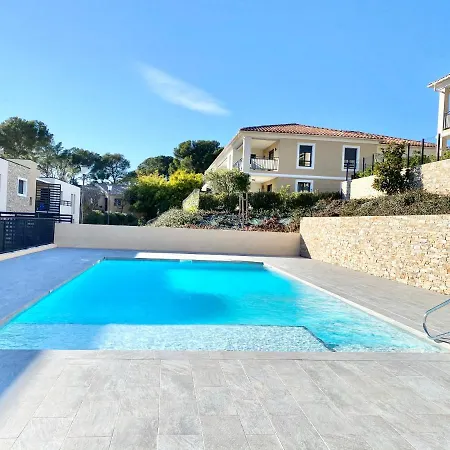 Ivoire Piscine